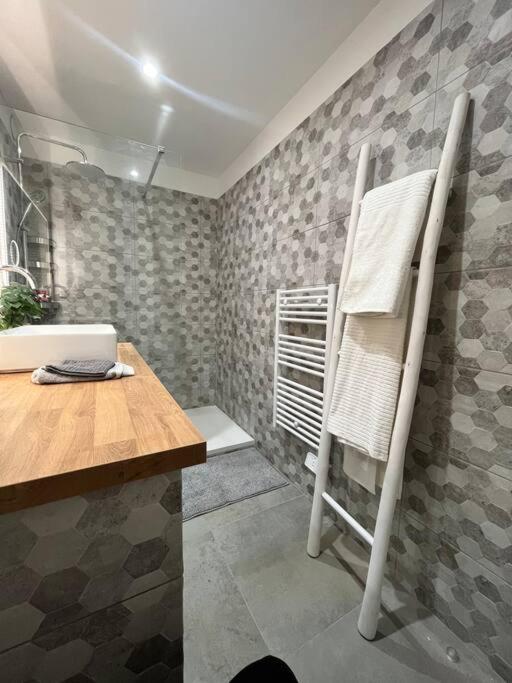 Studio Cosy Avec Terrasse Sur La Plage La Seyne-sur-Mer Exterior foto